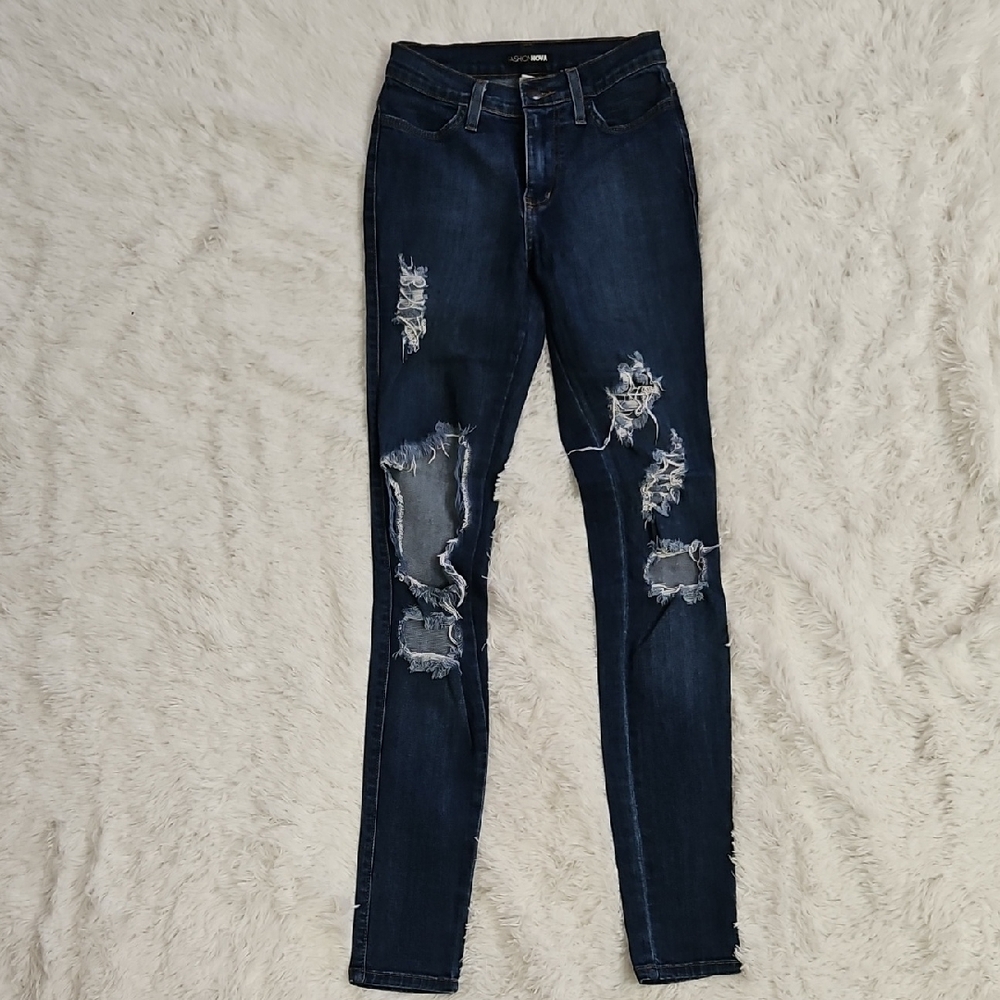 Fashion Nova Skinny Jeans